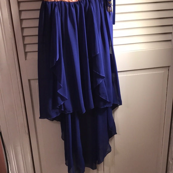 Dress - Picture 3 of 6